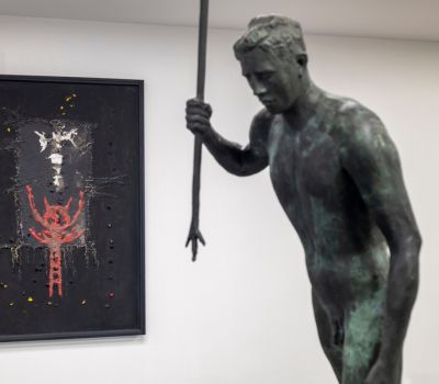 Vai alla pagina Arte a con-tatto | Spazialismo e Materia | Visita tattile